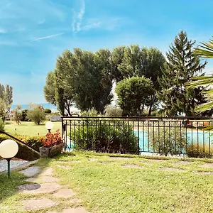 Angel Apt , Sirmione Italien
